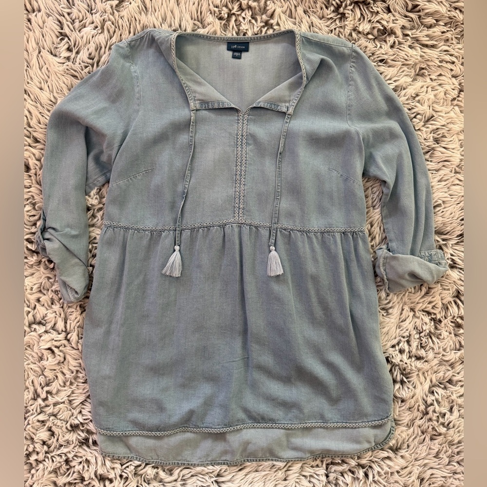 J. Jill Denim Peasant Boho Top With Embroidery